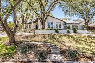 18 Crosslands Rd, Benbrook, TX 76132 - Photo 1