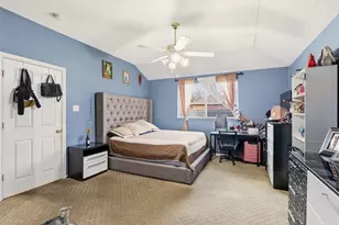 606 W 6th St, Irving, TX 75060 - Photo 8