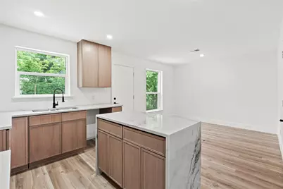 7734 Bruton Road, Dallas, TX 75217 - Photo 4