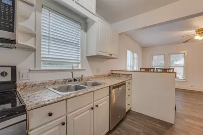 107 N Shawnee Street, Ennis, TX 75119 - Photo 10