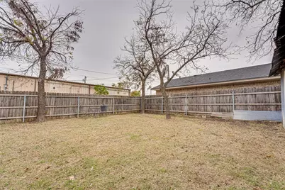 107 N Shawnee Street, Ennis, TX 75119 - Photo 20