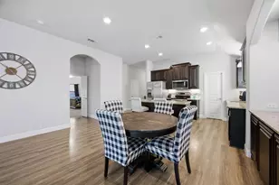 402 Shirley Dr, Alvarado, TX 76009 - Photo 10