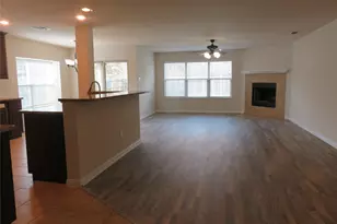 1321 Crestview Dr, Denison, TX 75020 - Photo 2