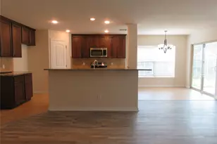 1321 Crestview Dr, Denison, TX 75020 - Photo 4