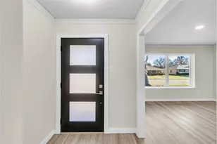 321 Duke St, Garland, TX 75043 - Photo 14