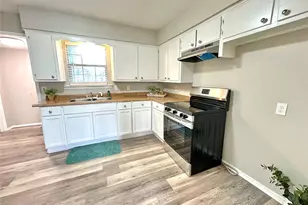 504 Bales St, Cleburne, TX 76033 - Photo 4