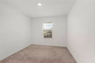 340 Red Rock Trl, Fort Worth, TX 76052 - Photo 12