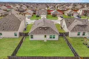 340 Red Rock Trl, Fort Worth, TX 76052 - Photo 16