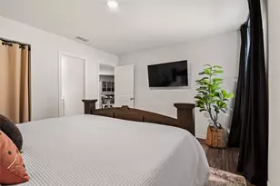 921 W 9th St, Bonham, TX 75418 - Photo 10