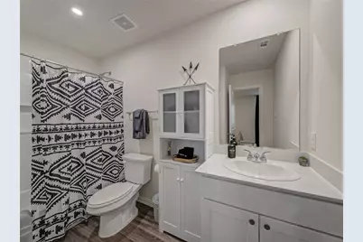 921 W 9th Street, Bonham, TX 75418 - Photo 10