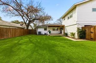 10419 Yorkford Dr, Dallas, TX 75238 - Photo 34