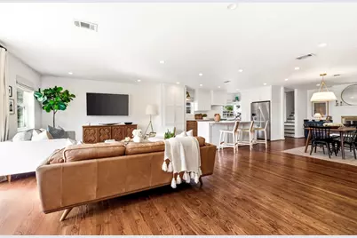 10419 Yorkford Drive, Dallas, TX 75238 - Photo 4