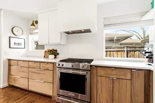 10419 Yorkford Dr, Dallas, TX 75238 - Photo 12