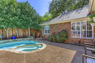 6305 Courtland Dr, Plano, TX 75093 - Photo 6