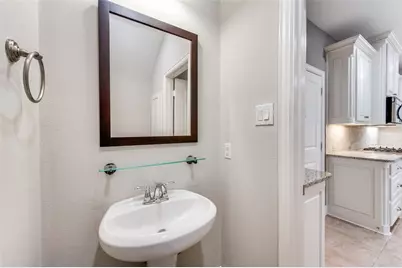 4646 Rhett Lane #F, Carrollton, TX 75010 - Photo 10