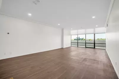 6335 W Northwest Highway #411, Dallas, TX 75225 - Photo 4