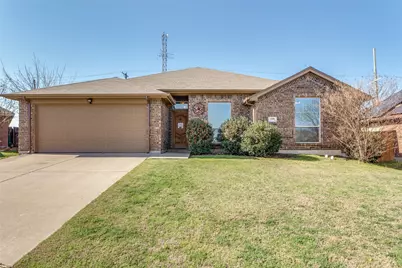9209 Hunters Court, White Settlement, TX 76108 - Photo 1
