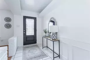 2400 Windsor Pl, Plano, TX 75075 - Photo 2