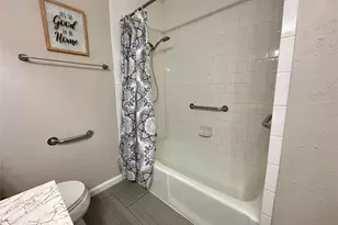 110 Glen Rose Ave, Cleburne, TX 76033 - Photo 10