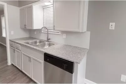 6151 E Mockingbird Lane, Dallas, TX 75214 - Photo 2