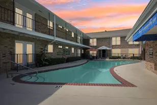 6151 E Mockingbird Ln, Dallas, TX 75214 - Photo 8