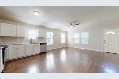 2104 Daniel Street, Fort Worth, TX 76104 - Photo 4