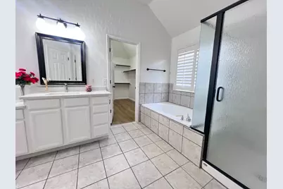 9905 Ashmont Drive, Frisco, TX 75035 - Photo 12