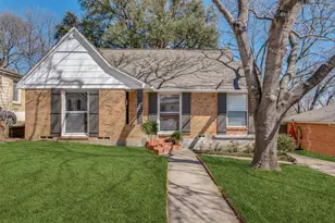 1122 Cordova St, Dallas, TX 75223 - Photo 2