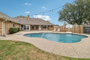 6168 Quail Run, Oak Grove, TX 75142 - Photo 32