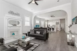 4719 Junius St, Dallas, TX 75246 - Photo 4