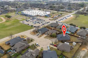 108 Lauren Court, Joshua, TX 76058 - Photo 4