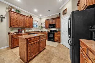 108 Lauren Court, Joshua, TX 76058 - Photo 12