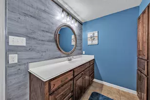 108 Lauren Court, Joshua, TX 76058 - Photo 18