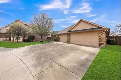 108 Lauren Court, Joshua, TX 76058 - Photo 2