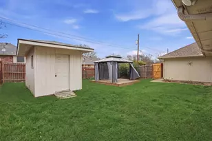 411 Whispering Hills Dr, Duncanville, TX 75137 - Photo 24