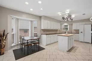 411 Whispering Hills Dr, Duncanville, TX 75137 - Photo 8