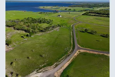 330 Lakewood Lane, Honey Grove, TX 75446 - Photo 28