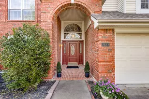 2628 Valley Creek Trail, McKinney, TX 75072 - Photo 2