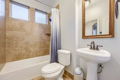 5035 Venecia Way, Grand Prairie, TX 75052 - Photo 10