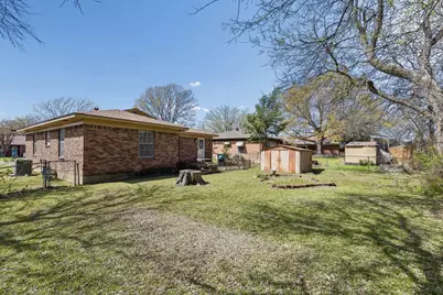 709 S Burdette Avenue, Sherman, TX 75090 - Photo 12