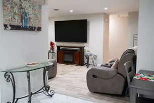 2319 Toulon Ln, Dallas, TX 75227 - Photo 6