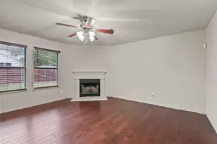 1000 Lake Trail Dr, Little Elm, TX 75068 - Photo 6