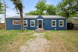 2020 Bluebonnet Dr, Fort Worth, TX 76111 - Photo 1