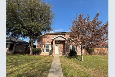 805 Hillbrooke Drive, Arlington, TX 76001 - Photo 1