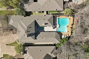 14917 Oaks N Dr, Addison, TX 75254 - Photo 30