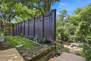 14917 Oaks N Dr, Addison, TX 75254 - Photo 32