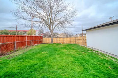 2013 Aspen Lane, Garland, TX 75044 - Photo 10