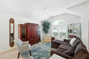 960 Cassion Dr, Lewisville, TX 75067 - Photo 4