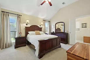 960 Cassion Dr, Lewisville, TX 75067 - Photo 10