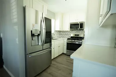 902 W Avenue D, Midlothian, TX 76065 - Photo 28